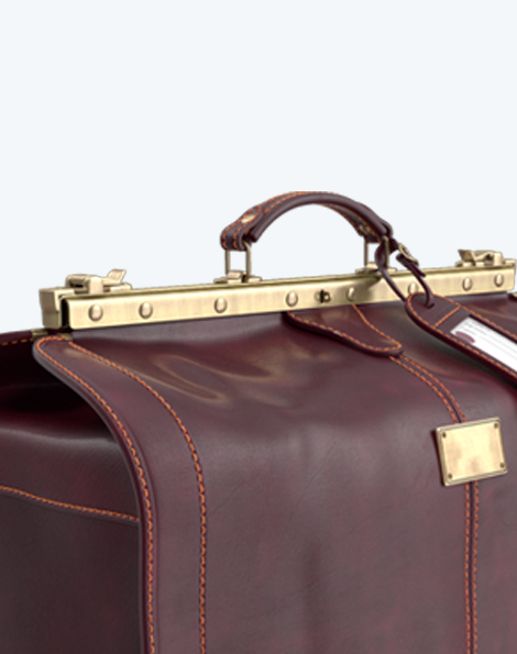 Travel Light Suitcase - Image 3